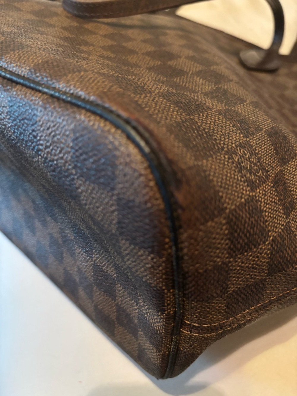 Louis Vuitton Neverfull MM Damier Ebene | Authentic-overall good used condition - Picture 6 of 16